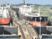 How the Water Locks of Panama Canal Work