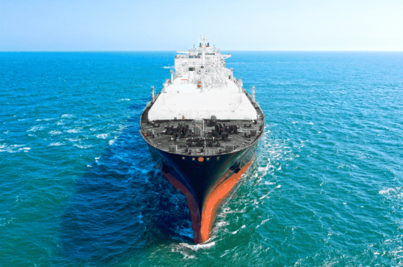 New LNG Carrier Diamond Gas Crystal Delivered for LNG Transportation from LNG Canada project