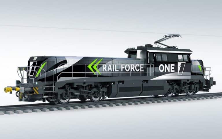 Port Of Rotterdam’s First Zero-Emission, Full-Electric Shunting Locomotives In Production