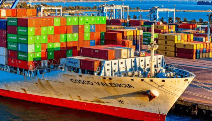 10 Largest Container Shipping Companies in the World