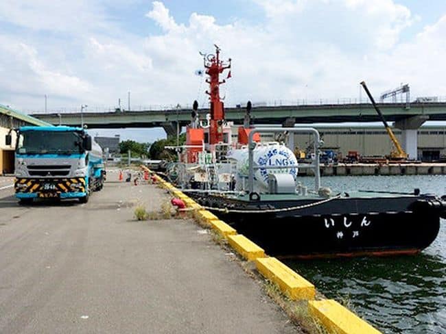Suppling CNLNG to the LNG-fueled tugboat Ishin