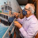 Mr S Iswaran, Minister for Transport and Minister-in-charge of Trade Relations, joined representatives from the harbour craft community to add finishing touches to the mural.