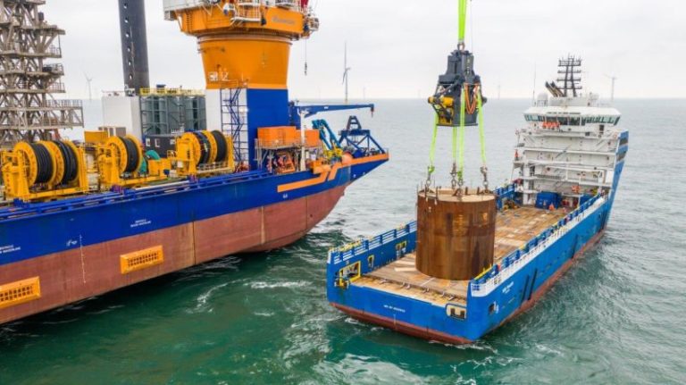 World’s First Active Heavy Compensator Offshore Tested Successfully By Van Oord And Seaqualize