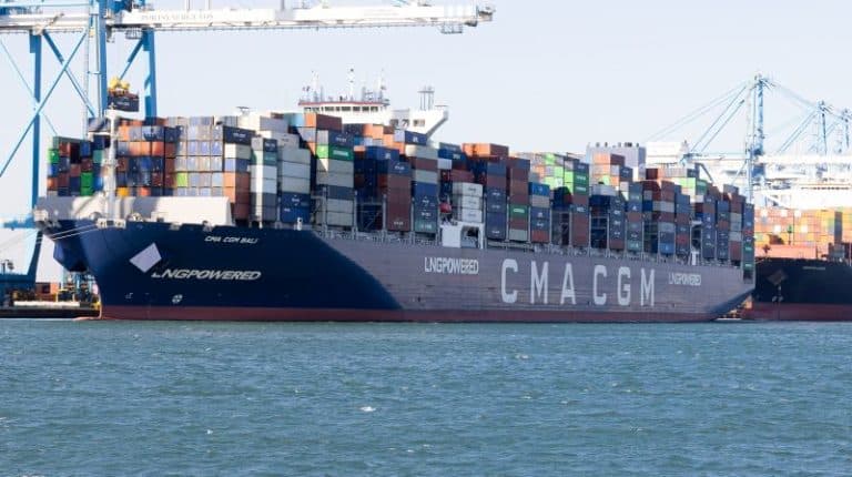 CMA CGM & TotalEnergies Launch First Ship-To-Containership LNG Bunkering In Marseille Fos