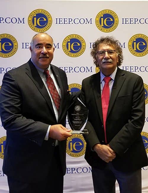 Port of Long Beach Executive Director receiving award