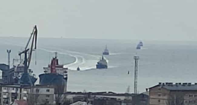 russian vessels approaching odessa