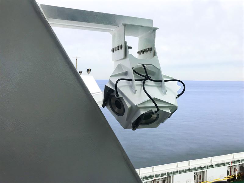 Smart Panoramic Edge Camera System greatly reduces risk of accidents by providing an almost perfect 360 degree view of the vessel and its surroundings