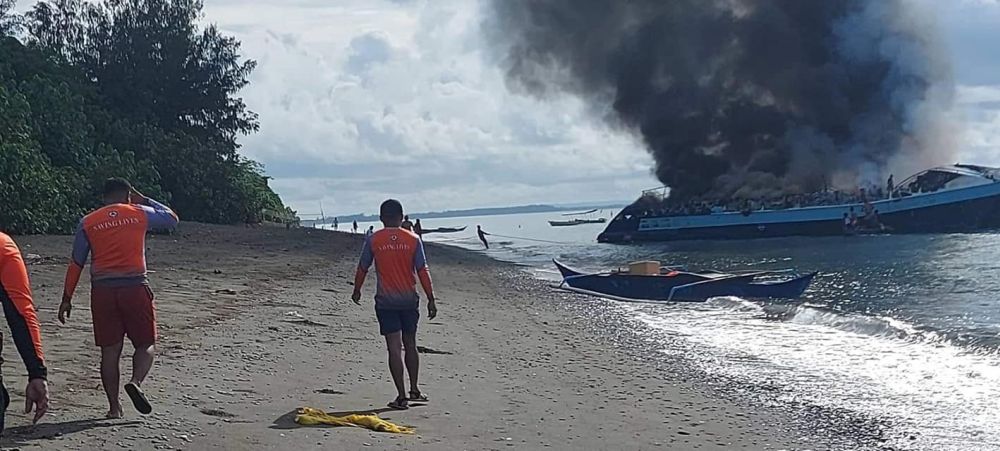 105 Rescued And 7 Dead As Fire Hits A Vessel Off Real In Quezon