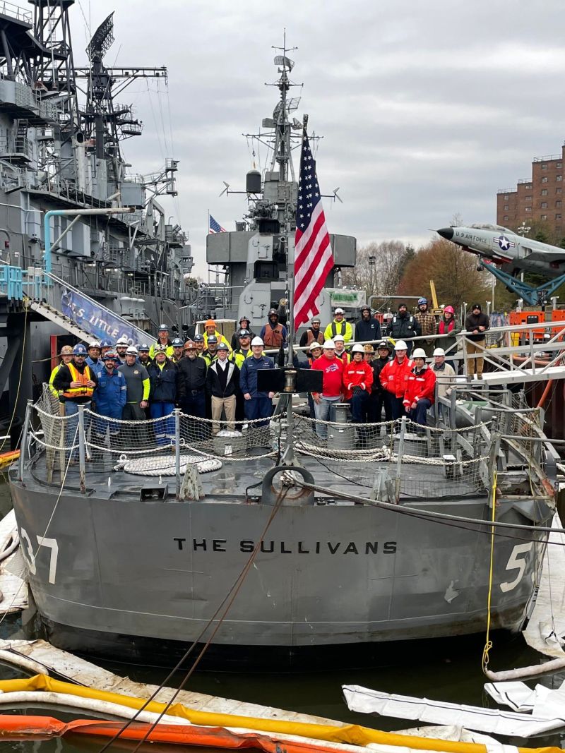 USS the sullivans