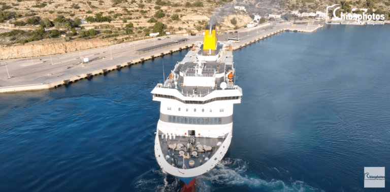 Watch: Impressive Manoeuvre And Docking In 3 Minutes Of Ship At Mesta Port Of Greece (DRONE VIDEO)