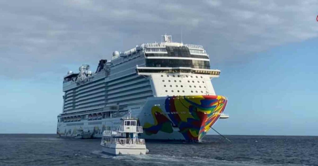 Gangway Collapses During Norwegian Cruise Line Visit In Panama, Injuring Guests