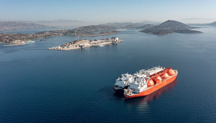 LNG Ship-To-Ship Transfer