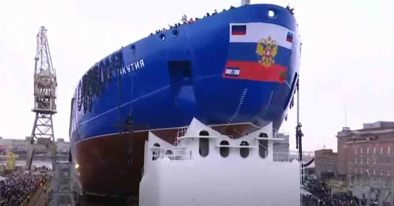Video: Moscow Uncovers Its Nuclear Powered Icebreaking Vessel