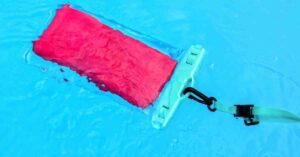 Top 10 Waterproof Floating Phone Cases
