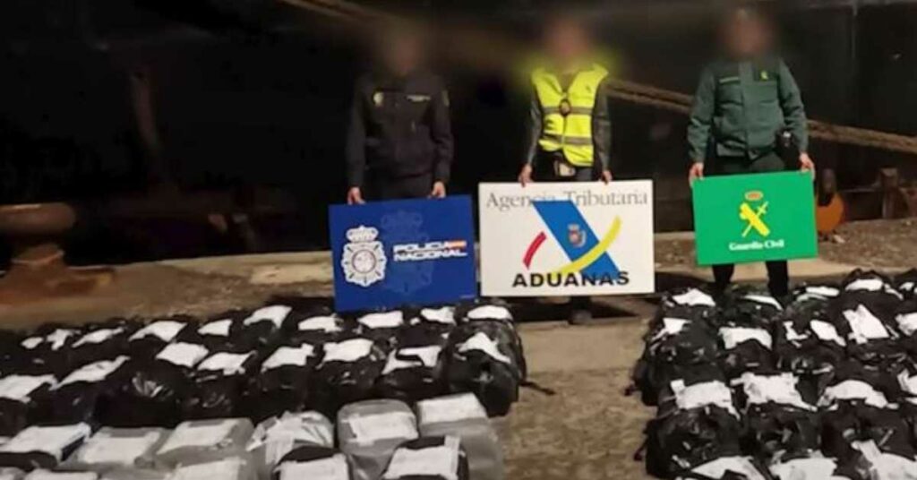 Cocaine busted in greek ship