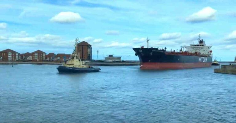 Watch: Massive Tanker Capable Of Carrying Titanic In Its Hold Docks At Sunderland Port