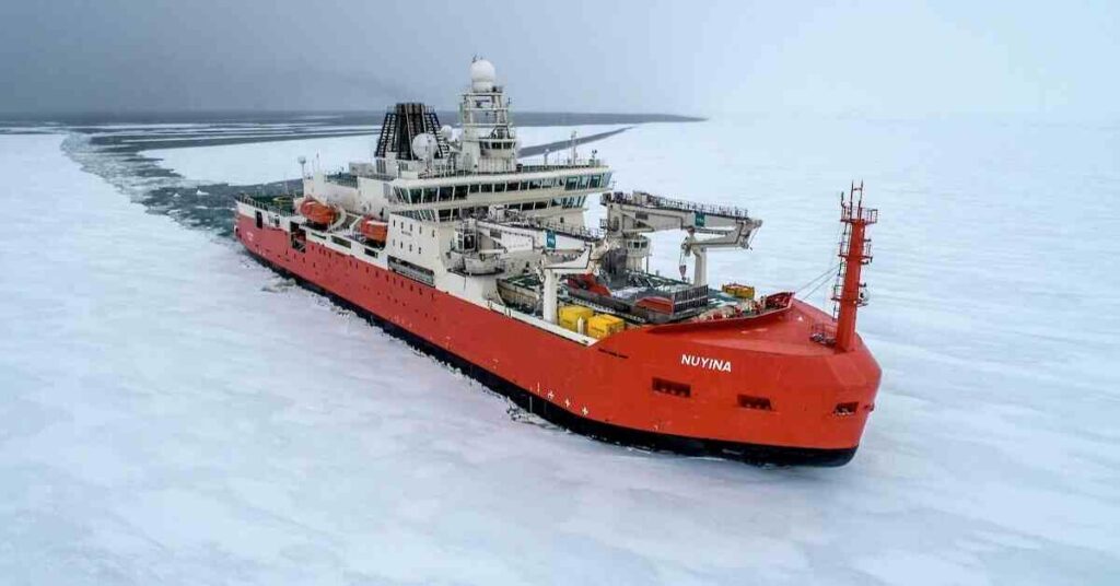 Setback for Antarctic Research Ship