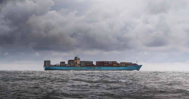 Maersk Signs MOU With Shanghai International Port Group On Green Methanol Bunkering