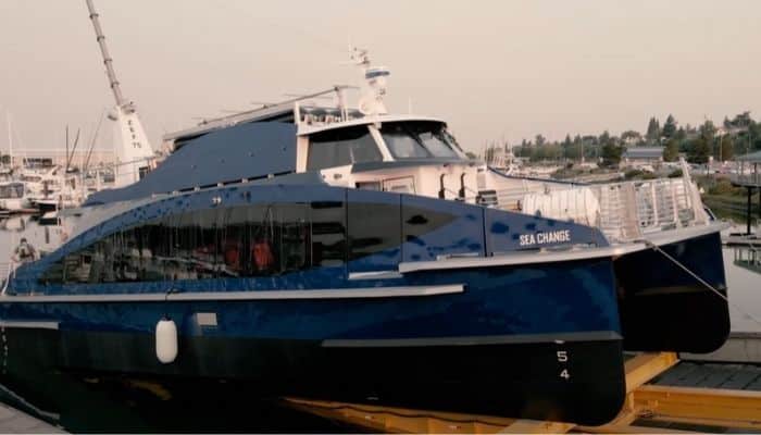 Hydrogen-Powered Commercial Ferry