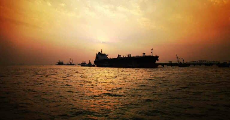 Lloyd’s Register Removes Ships Of Leading Indian Carrier For Transporting Russian Oil