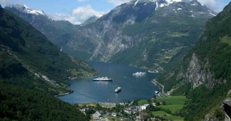 10 Largest Fjords In The World