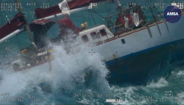 Sailors Rescued