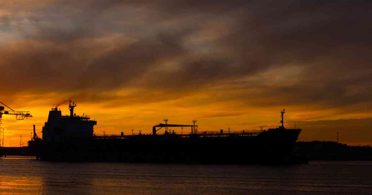 Iranian Navy Seizes 2 Foreign-Flagged Tankers For Alleged Oil Smuggling - Vimarsana News