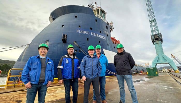 Ulstein Verft and Ulstein Design & Solutions personnel involved in the redesign and conversion of the Fugro Resilience