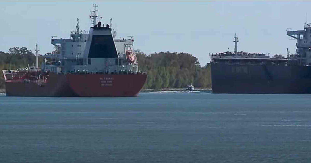 U.S Coast Guard Searching Mississippi River To Find 4 Crew Members Of Bangladeshi Bulk Carrier
