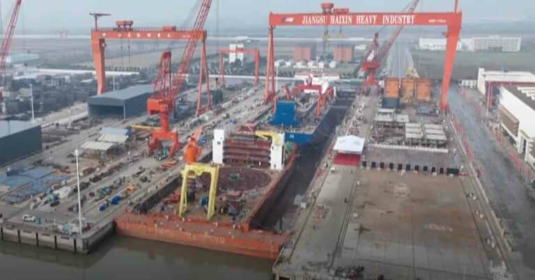 Largest Cable-laying Vessel In China, Qifan 19, Commences Sea Trials In Jiangsu