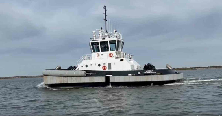 Watch: Crowley’s All-Electric Tugboat Begins Sea Trials Along The U.S. Gulf Coast