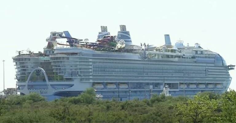 World’s Largest Cruise Ship Icon of the Seas Readies For Inaugural Voyage In the Caribbean