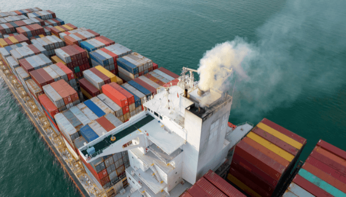 container shipping emission