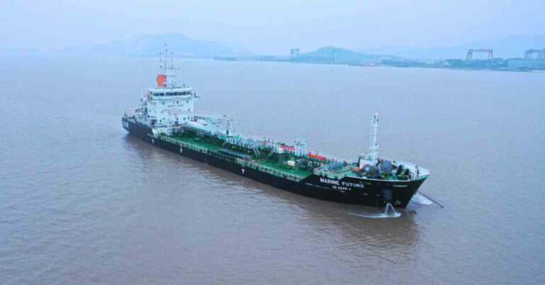 Vitol Bunkers Takes Delivery Of Asia’s First Biofuel Bunker Barge In Singapore