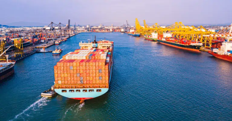 What are Logistics Risks?