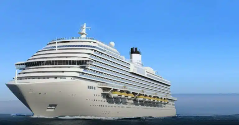 China’s 2nd Domestically-Built Cruise Ship Enters Final Assembly Phase In Shanghai Shipyard