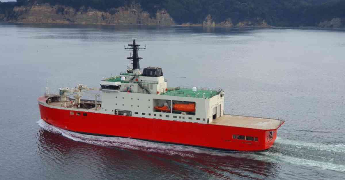 El nuevo rompehielos de Chile «Almirante Viel» completó con éxito su primera ronda de pruebas en el mar