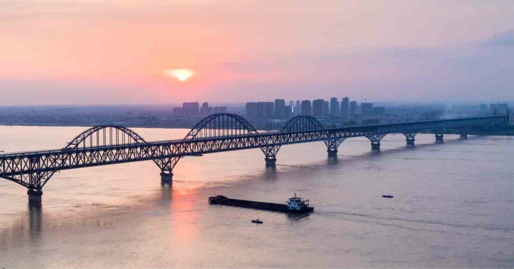 4 Missing After Vessel Collides With Bridge In China, Rescue Operations Underway