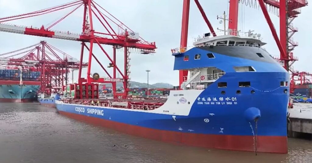 World’s Largest Fully Electric Container Ship Begins Service Between Shanghai & Nanjing