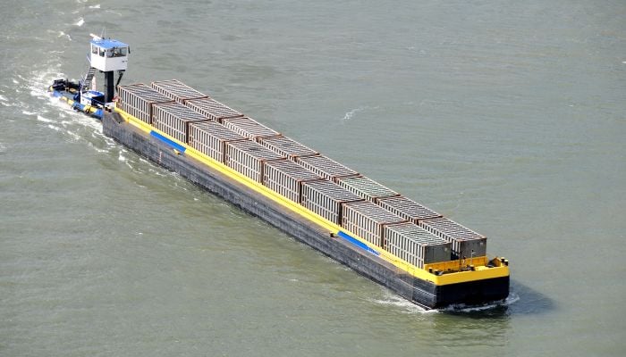container barge