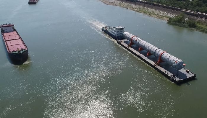 deck barge, most common type of barge