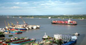 3 Vietnamese Seafarers Arrested After Attempting to Break Into Captain’s Cabin With an Axe