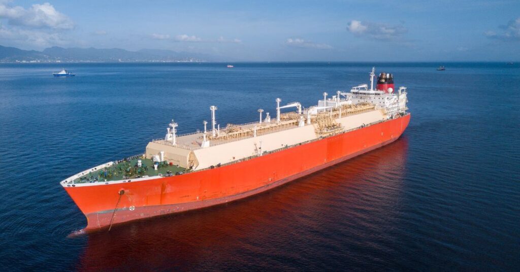 Russia's Novatek Selling Sanctioned LNG At 30-40% Discounts To Attract Chinese Buyers