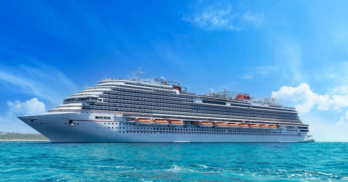 cruise ship