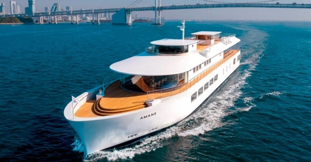 Cruise Ship Amane