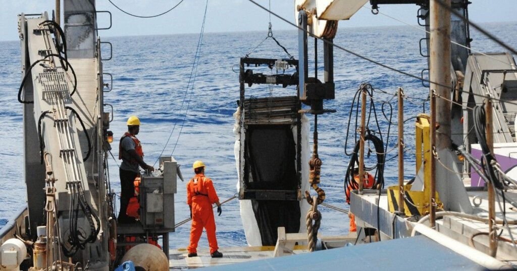 New Global Report Demands Commercial Consequences for Ship Operators Ignoring Crew Rights