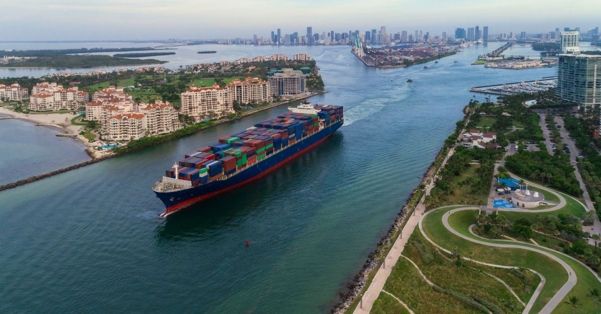 Optimizing Emissions: Shipping's Path to Commercial Advantage Through Compliance
