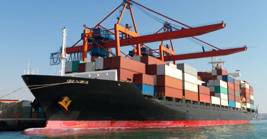 Hapag-Lloyd Revises $4.2 Billion Bid For Israeli Shipping Firm Amid Security Concerns