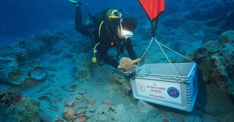 2,100-Year-Old Shipwreck Off Türkiye Reveals Luxury Cargo Bound For Rome