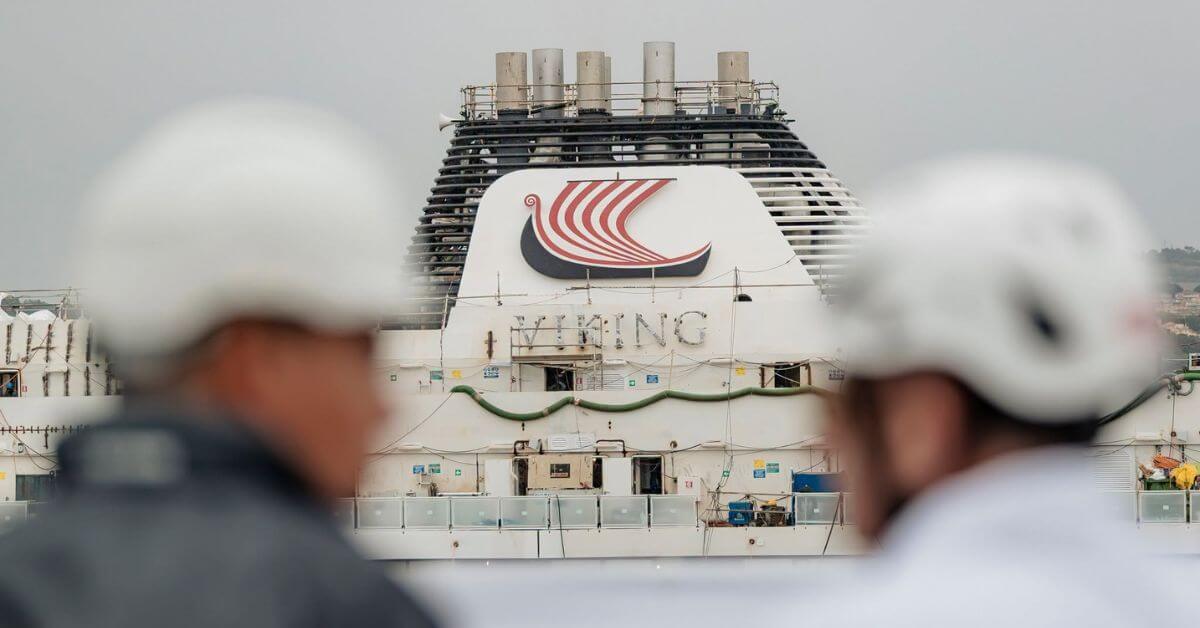 viking ship